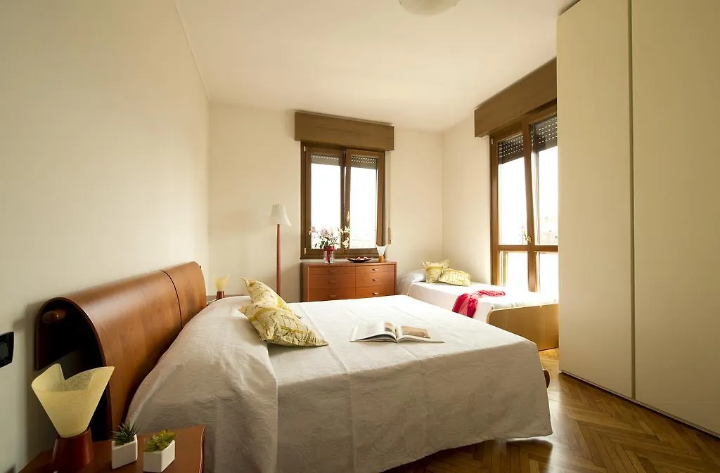 B&B Agnese Μιλάνο Bed and Breakfast